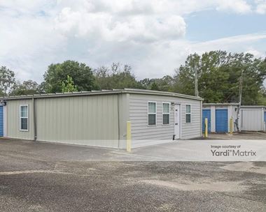 Storage Units for Rent available at 513 Cahaba Road, Selma, AL 36701