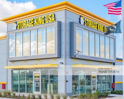 Source URL: https://cdnsc.rentcafe.com/dmslivecafe/3/1858100/1858100-1-3.jpg?width=-1&height=385&quality=80