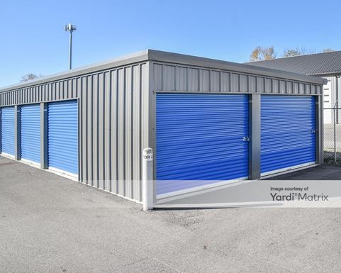 Source URL: https://cdnsc.rentcafe.com/dmslivecafe/3/1858103/1858103-1-4.jpg?width=-1&height=385&quality=80