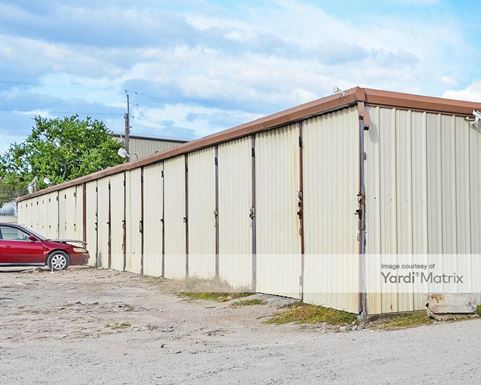 Source URL: https://cdnsc.rentcafe.com/dmslivecafe/3/1858106/1858106-1-4.jpg?width=-1&height=385&quality=80