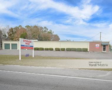 Storage Units for Rent available at 312 Lakeview Blvd, Hartsville, SC 29550