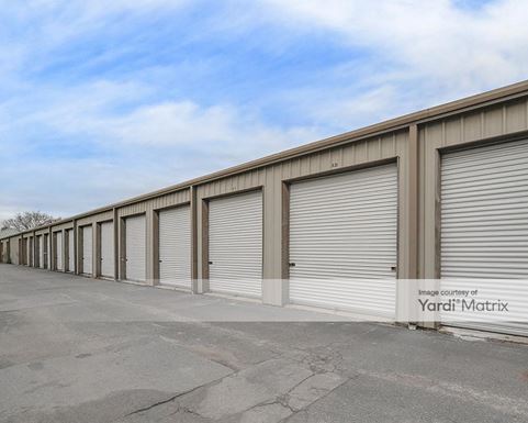 Source URL: https://cdnsc.rentcafe.com/dmslivecafe/3/1882771/1882771-1-2.jpg?width=-1&height=385&quality=80