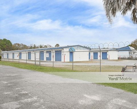 Source URL: https://cdnsc.rentcafe.com/dmslivecafe/3/1882772/1882772-1-4.jpg?width=-1&height=385&quality=80