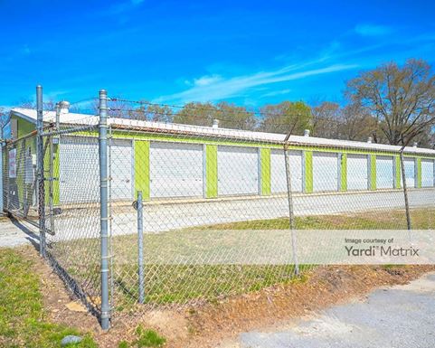 Source URL: https://cdnsc.rentcafe.com/dmslivecafe/3/1882777/1882777-1-3.jpg?width=-1&height=385&quality=80