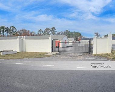 Storage Units for Rent available at 753 North Cashua Drive, Florence, SC 29501