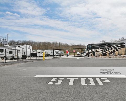 Source URL: https://cdnsc.rentcafe.com/dmslivecafe/3/1882800/1882800-1-4.jpg?width=-1&height=385&quality=80