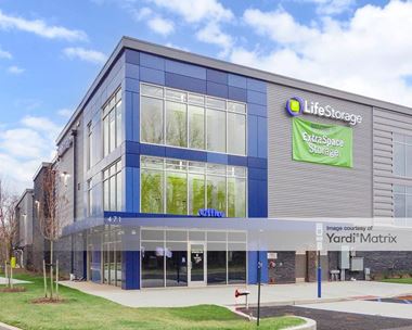 Storage Units for Rent available at 471 Elizabeth Avenue, Somerset, NJ 08873