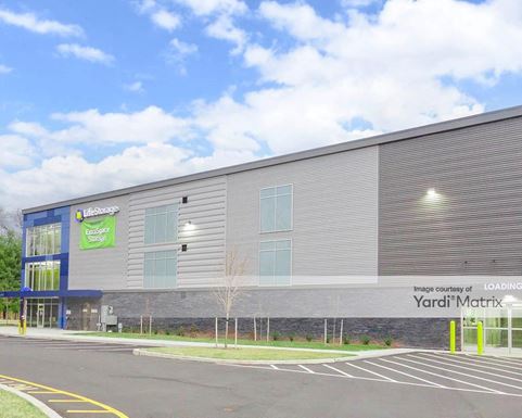 Source URL: https://cdnsc.rentcafe.com/dmslivecafe/3/1882803/1882803-1-3.jpg?width=-1&height=385&quality=80