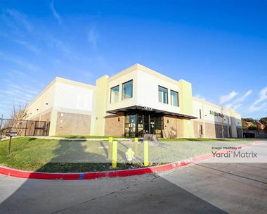 Storage Units for Rent available at 6335 Custer Road, Frisco, TX 75035