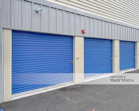 Source URL: https://cdnsc.rentcafe.com/dmslivecafe/3/1882817/1882817-1-3.jpg?width=-1&height=385&quality=80