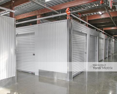 Source URL: https://cdnsc.rentcafe.com/dmslivecafe/3/1882819/1882819-1-5.jpg?width=-1&height=385&quality=80