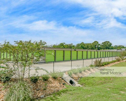 Source URL: https://cdnsc.rentcafe.com/dmslivecafe/3/1882858/1882858-1-4.jpg?width=-1&height=385&quality=80