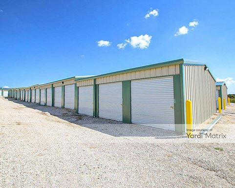 Source URL: https://cdnsc.rentcafe.com/dmslivecafe/3/1882860/1882860-1-5.jpg?width=-1&height=385&quality=80