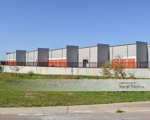 Source URL: https://cdnsc.rentcafe.com/dmslivecafe/3/1882872/1882872-1-3.jpg?width=-1&height=385&quality=80