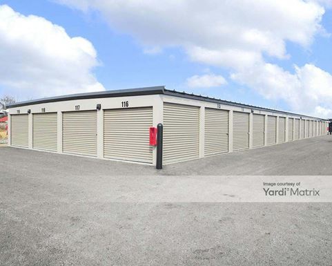 Source URL: https://cdnsc.rentcafe.com/dmslivecafe/3/1882886/1882886-1-5.jpg?width=-1&height=385&quality=80