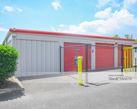 Source URL: https://cdnsc.rentcafe.com/dmslivecafe/3/1882889/1882889-1-3.jpg?width=-1&height=385&quality=80