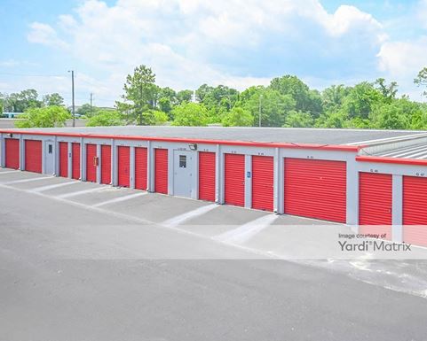 Source URL: https://cdnsc.rentcafe.com/dmslivecafe/3/1882889/1882889-1-4.jpg?width=-1&height=385&quality=80