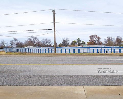 Source URL: https://cdnsc.rentcafe.com/dmslivecafe/3/1894016/1894016-1-3.jpg?width=-1&height=385&quality=80