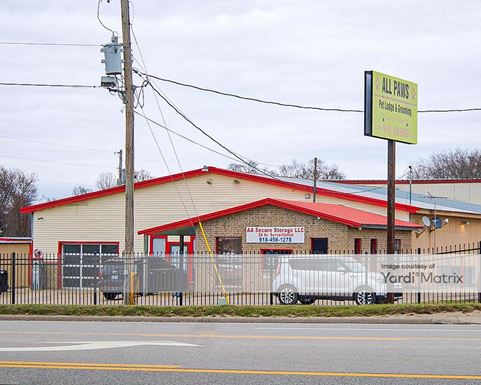 Source URL: https://cdnsc.rentcafe.com/dmslivecafe/3/1894025/1894025-1-1.jpg?width=-1&height=385&quality=80