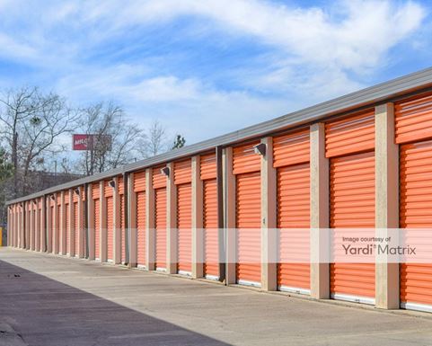 Source URL: https://cdnsc.rentcafe.com/dmslivecafe/3/1894033/1894033-1-3.jpg?width=-1&height=385&quality=80