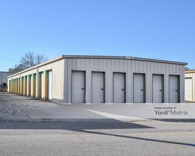 Storage Units for Rent available at 5529 Main Street, Hokes Bluff, AL 35903
