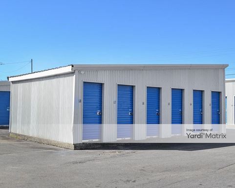 Source URL: https://cdnsc.rentcafe.com/dmslivecafe/3/1894058/1894058-1-5.jpg?width=-1&height=385&quality=80