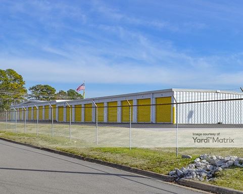 Source URL: https://cdnsc.rentcafe.com/dmslivecafe/3/1894063/1894063-1-3.jpg?width=-1&height=385&quality=80