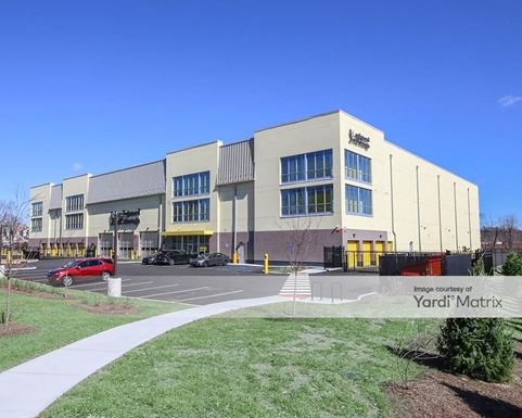 Source URL: https://cdnsc.rentcafe.com/dmslivecafe/3/1894072/1894072-1-2.jpg?width=-1&height=385&quality=80