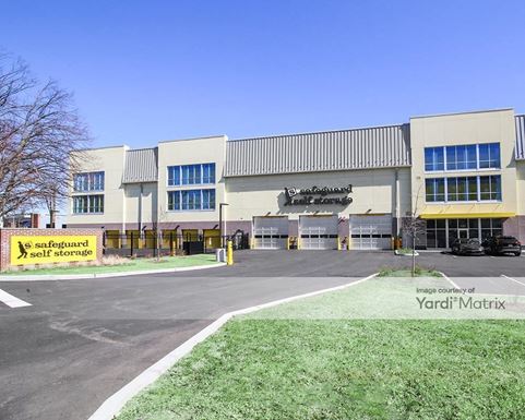 Source URL: https://cdnsc.rentcafe.com/dmslivecafe/3/1894072/1894072-1-5.jpg?width=-1&height=385&quality=80