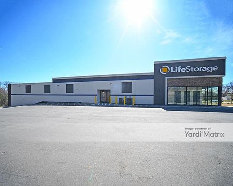 Source URL: https://cdnsc.rentcafe.com/dmslivecafe/3/1894078/1894078-1-1.jpg?width=-1&height=385&quality=80