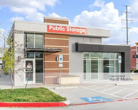 Source URL: https://cdnsc.rentcafe.com/dmslivecafe/3/1894080/1894080-1-1.jpg?width=-1&height=385&quality=80