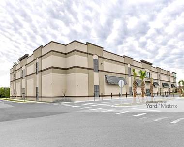 Storage Units for Rent available at 2855 East Osceola Pkwy, Kissimmee, FL 34743