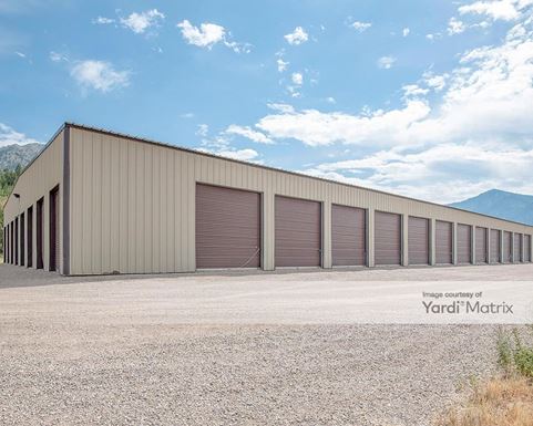 Source URL: https://cdnsc.rentcafe.com/dmslivecafe/3/1905853/1905853-1-5.jpg?width=-1&height=385&quality=80