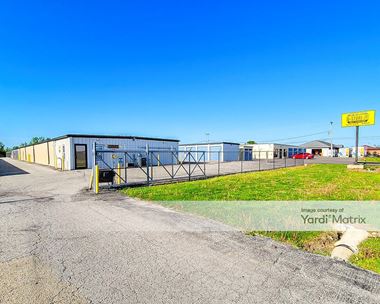 Storage Units for Rent available at 1050 38th Street, Peru, IL 61354