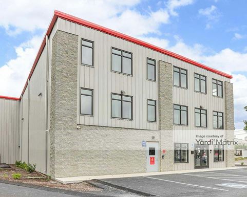 Source URL: https://cdnsc.rentcafe.com/dmslivecafe/3/1905876/1905876-1-3.jpg?width=-1&height=385&quality=80