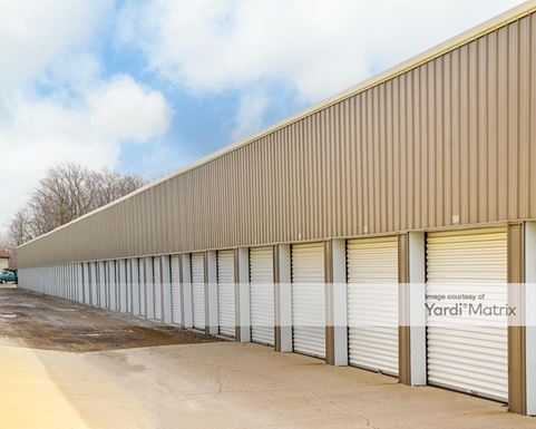 Source URL: https://cdnsc.rentcafe.com/dmslivecafe/3/1905881/1905881-1-3.jpg?width=-1&height=385&quality=80