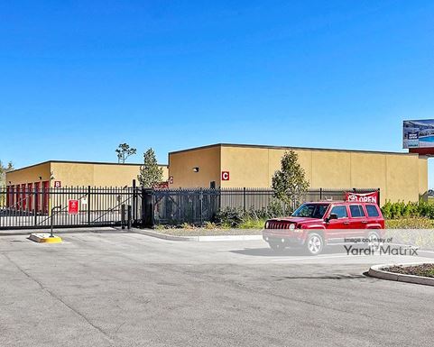 Source URL: https://cdnsc.rentcafe.com/dmslivecafe/3/1905889/1905889-1-5.jpg?width=-1&height=385&quality=80