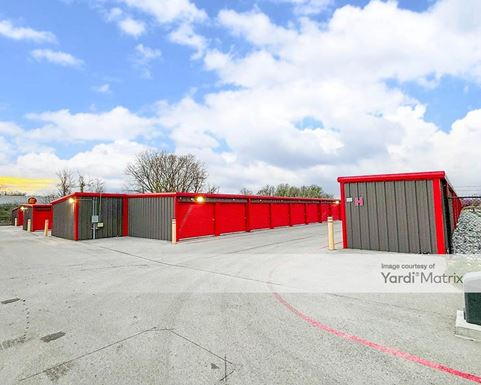 Source URL: https://cdnsc.rentcafe.com/dmslivecafe/3/1905921/1905921-1-3.jpg?width=-1&height=385&quality=80