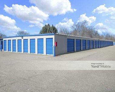 Storage Units for Rent available at 2255 East Pike, Zanesville, OH 43701