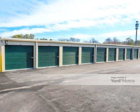 Source URL: https://cdnsc.rentcafe.com/dmslivecafe/3/1955397/1955397-1-3.jpg?width=-1&height=385&quality=80