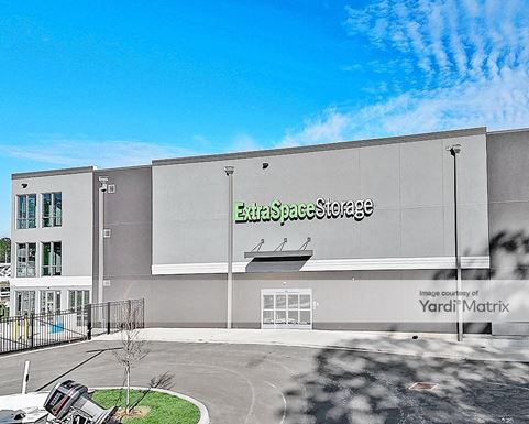 Source URL: https://cdnsc.rentcafe.com/dmslivecafe/3/1955398/1955398-1-4.jpg?width=-1&height=385&quality=80