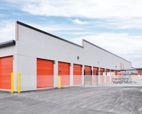 Source URL: https://cdnsc.rentcafe.com/dmslivecafe/3/1955415/1955415-1-4.jpg?width=-1&height=385&quality=80