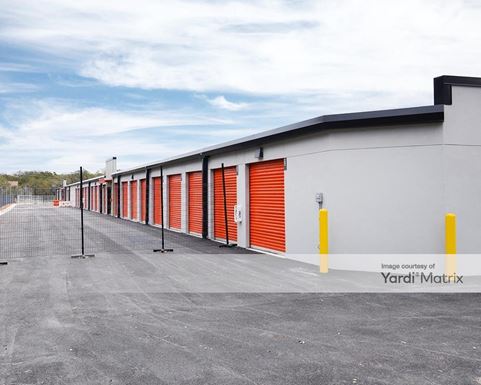 Source URL: https://cdnsc.rentcafe.com/dmslivecafe/3/1955415/1955415-1-5.jpg?width=-1&height=385&quality=80