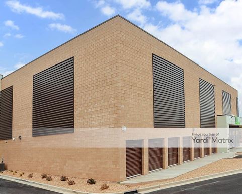 Source URL: https://cdnsc.rentcafe.com/dmslivecafe/3/1955439/1955439-1-2.jpg?width=-1&height=385&quality=80