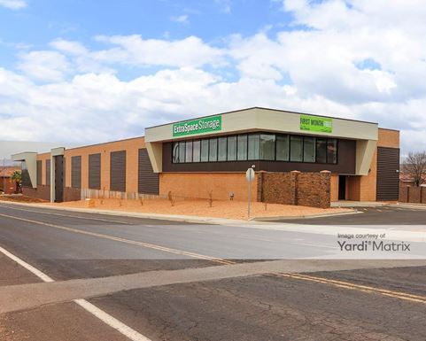 Source URL: https://cdnsc.rentcafe.com/dmslivecafe/3/1955439/1955439-1-4.jpg?width=-1&height=385&quality=80