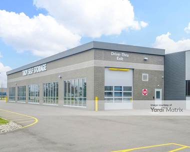 Storage Units for Rent available at 1405 Crooks Road, Troy, MI 48084