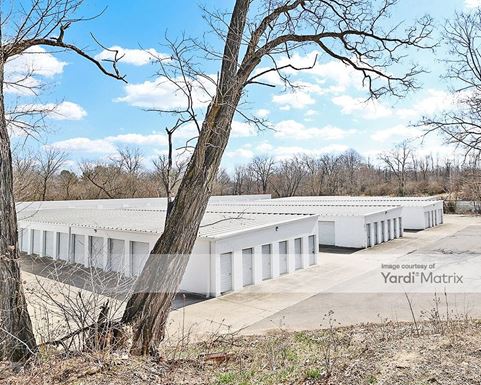 Source URL: https://cdnsc.rentcafe.com/dmslivecafe/3/1955504/1955504-1-4.jpg?width=-1&height=385&quality=80