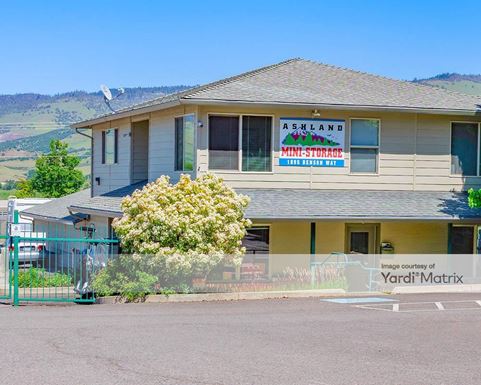 Source URL: https://cdnsc.rentcafe.com/dmslivecafe/3/1971889/1971889-1-1.jpg?width=-1&height=385&quality=80