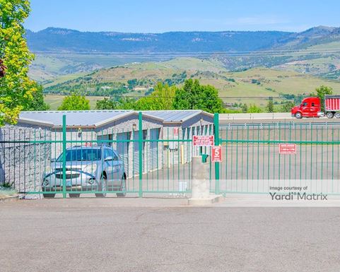 Source URL: https://cdnsc.rentcafe.com/dmslivecafe/3/1971889/1971889-1-2.jpg?width=-1&height=385&quality=80