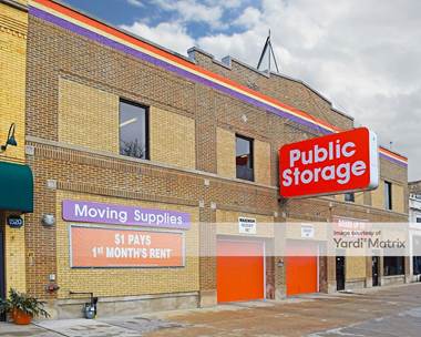 Storage Units for Rent available at 1512 West Jarvis Avenue, Chicago, IL 60626